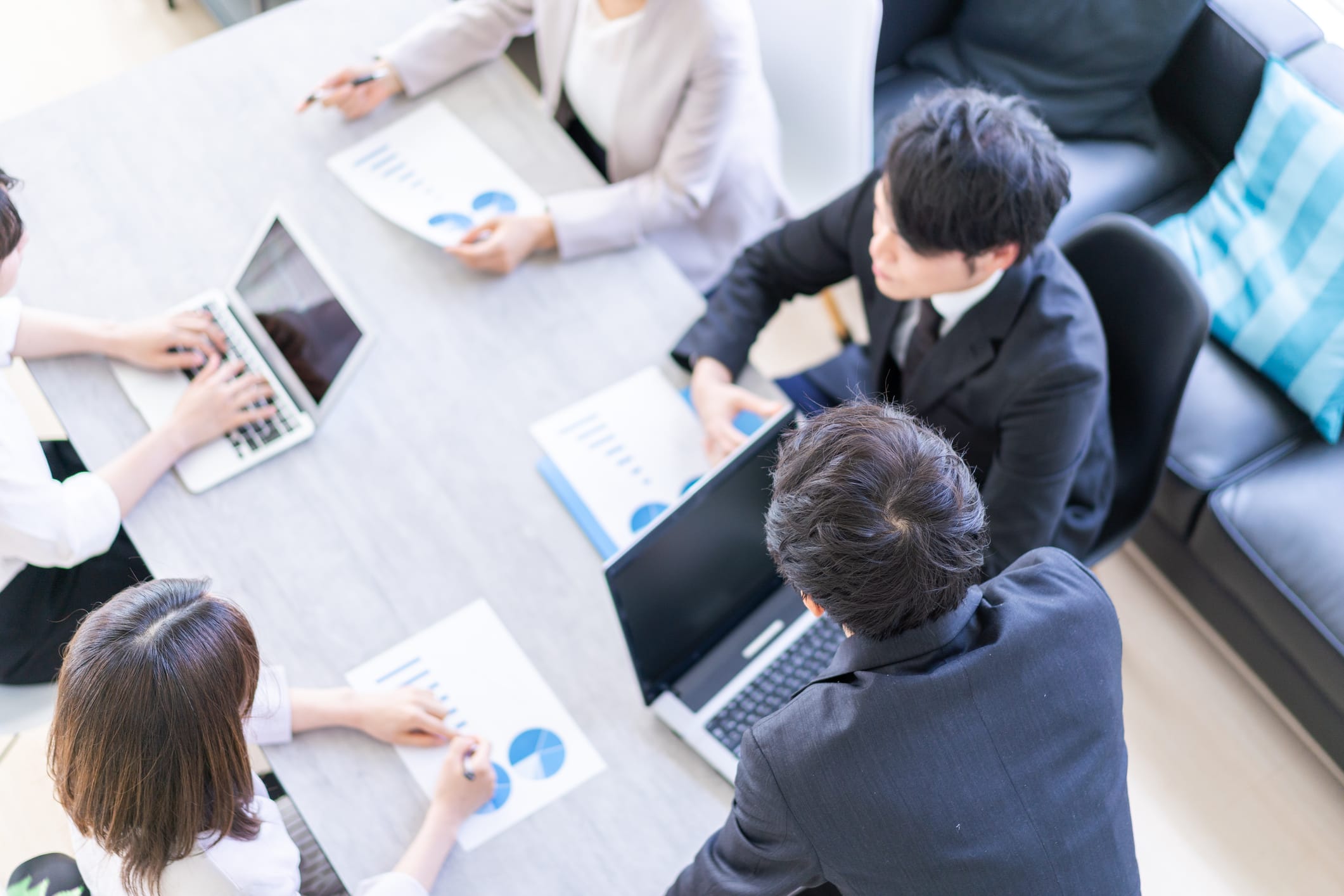 中堅・中小企業向け：DX支援サービス
